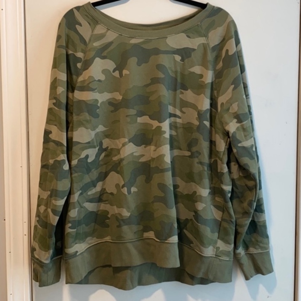 Oversized Camo Crew Neck